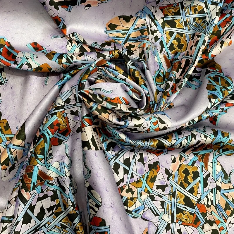 Real Silk Self-Selling 19momme Spandex Satin Digital Inkjet Printing Cheongsam Dress Fabric
Real Silk Self-Selling 19momme Spandex Satin Digital Inkjet Printing Cheongsam Dress Fabric