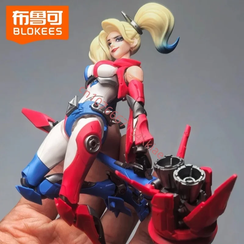 Original Blokees DC Champion Class 04 - Harley Quinn Action Figures Poseable Model Kits Ornaments Collect Toys Gifts
Original Blokees DC Champion Class 04 - Harley Quinn Action Figures Poseable Model Kits Ornaments Collect Toys Gifts