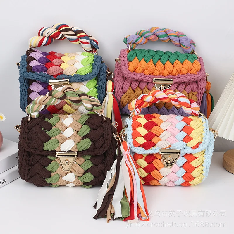 2024 spring and summer new crochet cloth strip bag Hyunya pure hand-crocheted chain small square bag spot finished product
2024 spring and summer new crochet cloth strip bag Hyunya pure hand-crocheted chain small square bag spot finished product