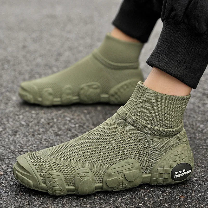 Повседневная обувь, легкие кроссовки, мужские классические черные носки, кроссовки, мужские кроссовки с высокими носками, женские слипоны для пар
Повседневная обувь, легкие кроссовки, мужские классические черные носки, кроссовки, мужские кроссовки с высокими носками, женские слипоны для пар