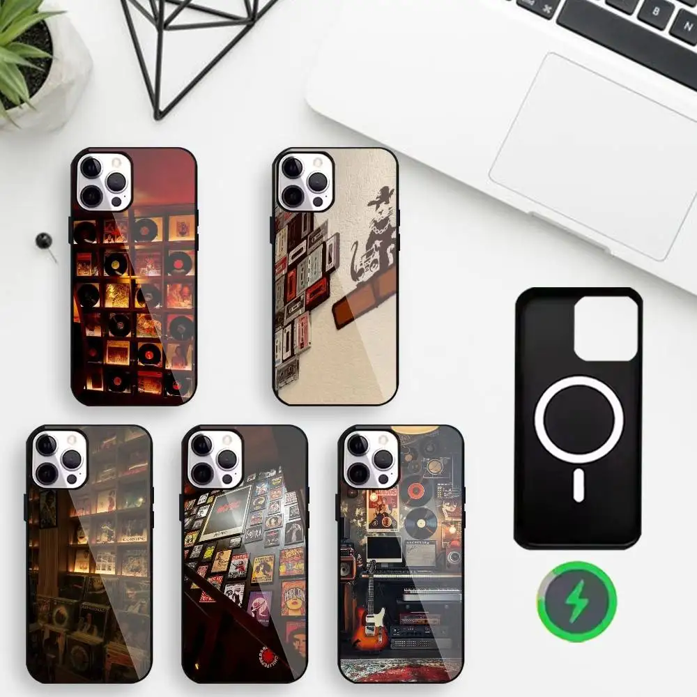Vinyl wall Phone Case For iPhone17,16,15,14,13,12,11 Max Black Wireless Charging Protecitve Cover
Vinyl wall Phone Case For iPhone17,16,15,14,13,12,11 Max Black Wireless Charging Protecitve Cover