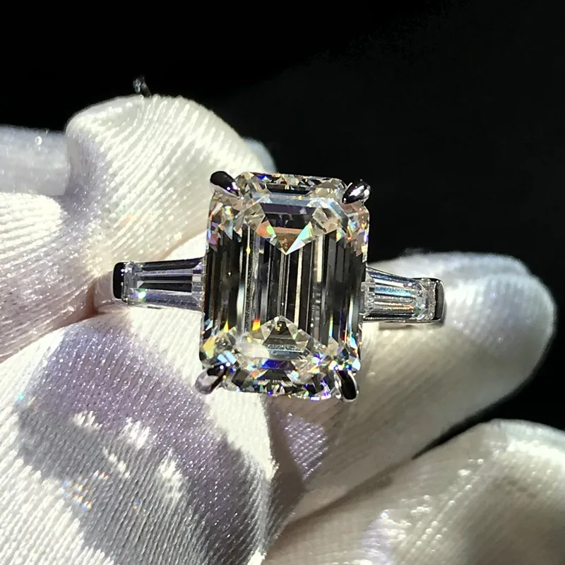 Кольцо из Белого Золота 9 к AU375 с изумрудом и бриллиантами D-color VVS1, обручальное кольцо, женское кольцо, Подарок на годовщину или День святого Валентина
Кольцо из Белого Золота 9 к AU375 с изумрудом и бриллиантами D-color VVS1, обручальное кольцо, женское кольцо, Подарок на годовщину или День святого Валентина