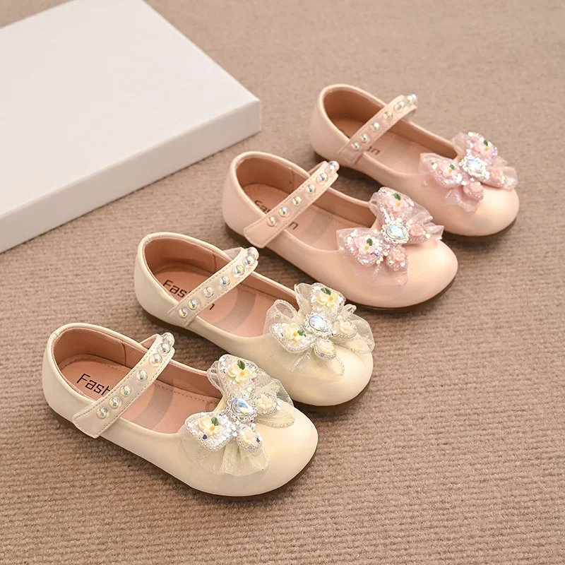 Girls Dance Shoes with Sweet Butterfly Kids Princess Shoes Non-slip Soft Sole 2025 New Fashion Children Flat Shoes for Party
Girls Dance Shoes with Sweet Butterfly Kids Princess Shoes Non-slip Soft Sole 2025 New Fashion Children Flat Shoes for Party