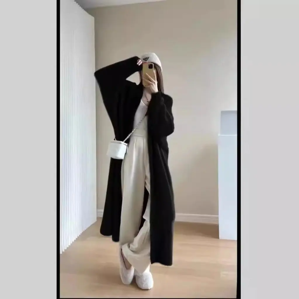 Women's Loose Mid-Length Faux Mink Knitted Cardigan Casual Style Patchwork Design Autumn Spring Coat for
Women's Loose Mid-Length Faux Mink Knitted Cardigan Casual Style Patchwork Design Autumn Spring Coat for