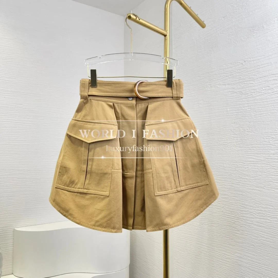 2025 High Quality Cotton New Removable Belt Khaki Gothic Streetwear Skirt for Women
2025 High Quality Cotton New Removable Belt Khaki Gothic Streetwear Skirt for Women
