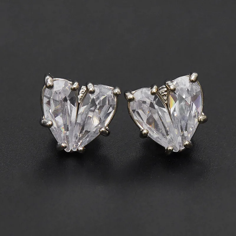 Fashion temperament Versatile inlaid crystal gemstone stud earrings jewelry women
Fashion temperament Versatile inlaid crystal gemstone stud earrings jewelry women