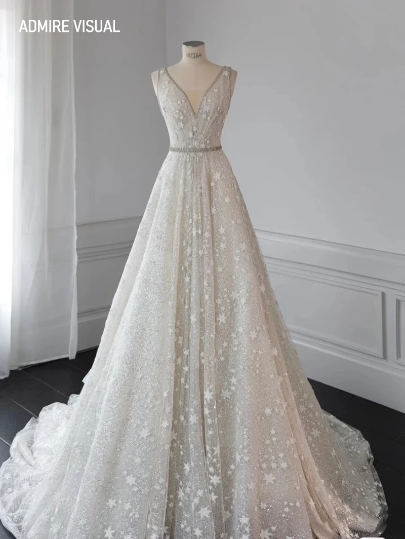 Newest Wedding Dress A-Line For Bride V-neck Neckline With Long Open Back Sleeveless Custom Made Plus Sizes Vestidos De Novias
Newest Wedding Dress A-Line For Bride V-neck Neckline With Long Open Back Sleeveless Custom Made Plus Sizes Vestidos De Novias