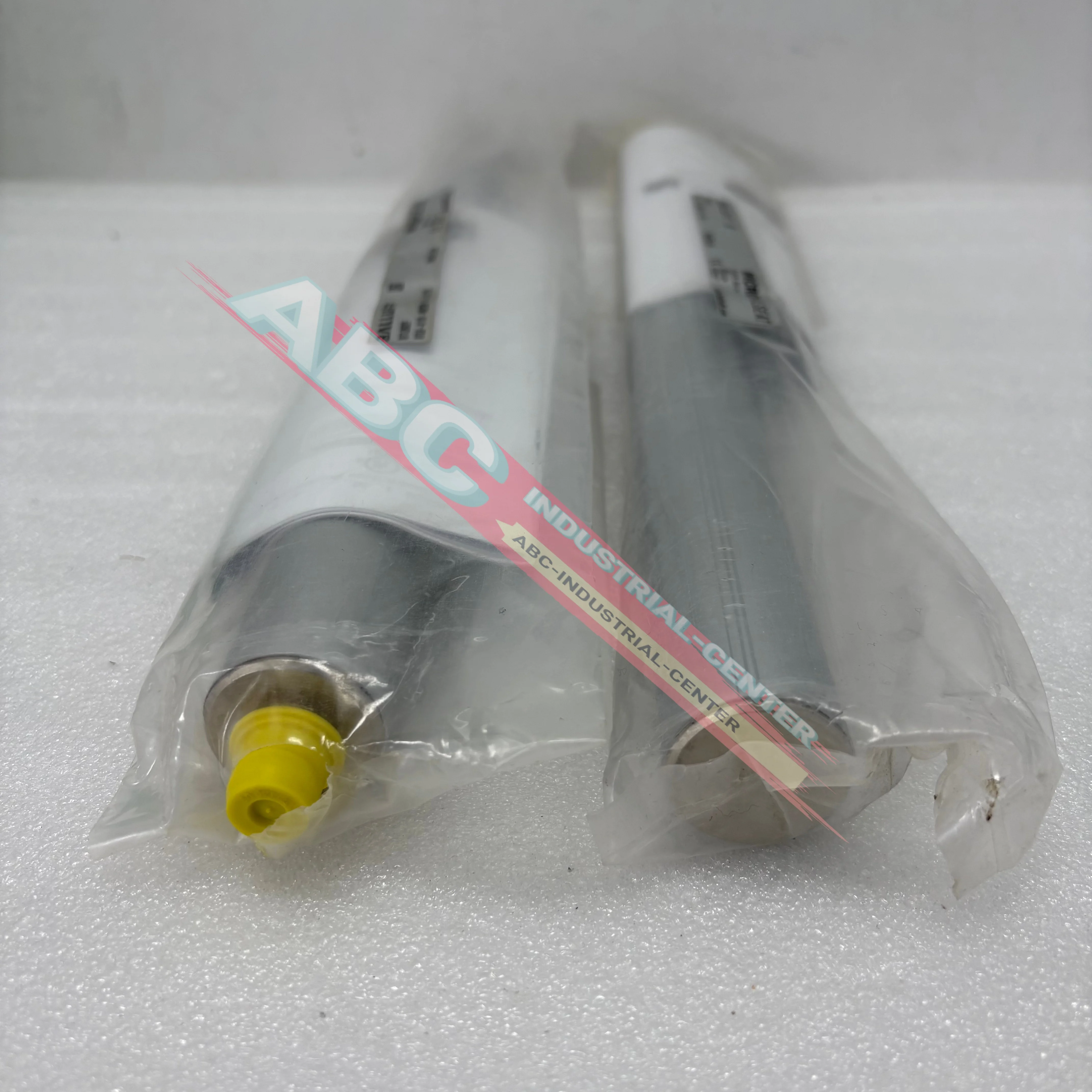 New BTL002F BTL6-A110-M0250-A1-S115 grating ruler in box
New BTL002F BTL6-A110-M0250-A1-S115 grating ruler in box