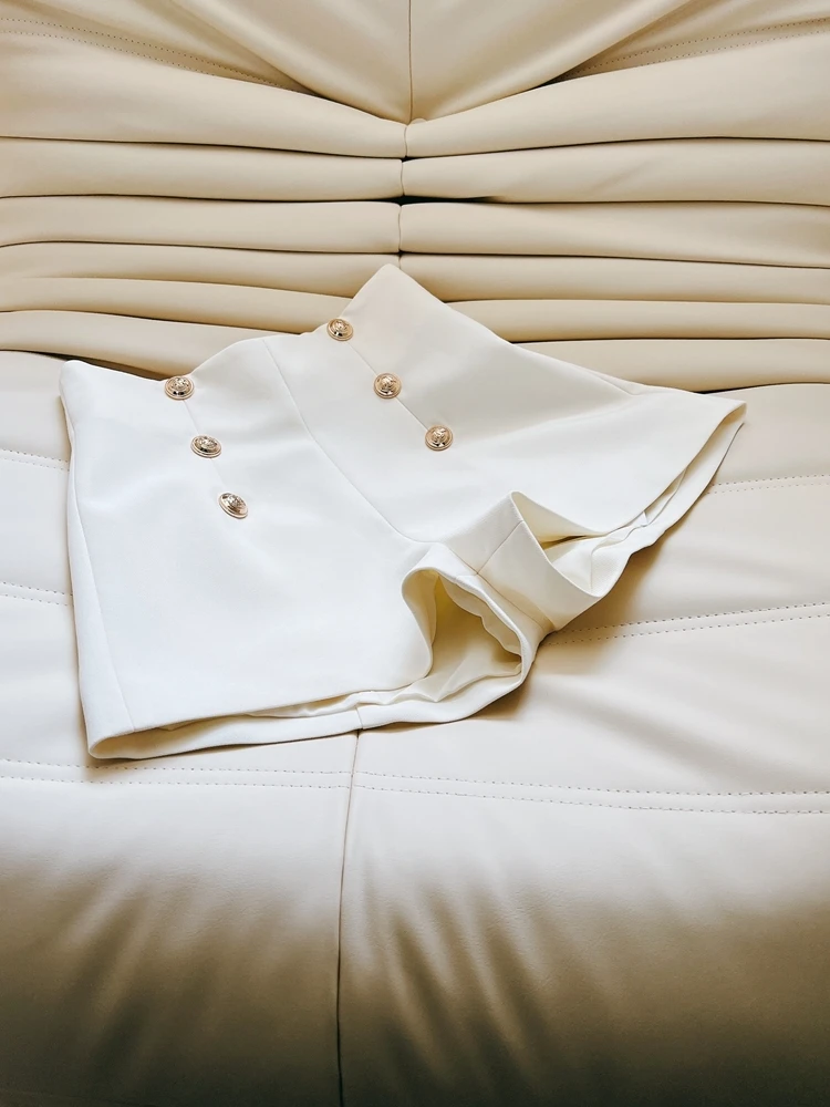 High Waist Slimming Wide Leg Hot Pants White Casual Suit Double Button A-Line Shorts Women's Elegant Style Polyester Blend
High Waist Slimming Wide Leg Hot Pants White Casual Suit Double Button A-Line Shorts Women's Elegant Style Polyester Blend