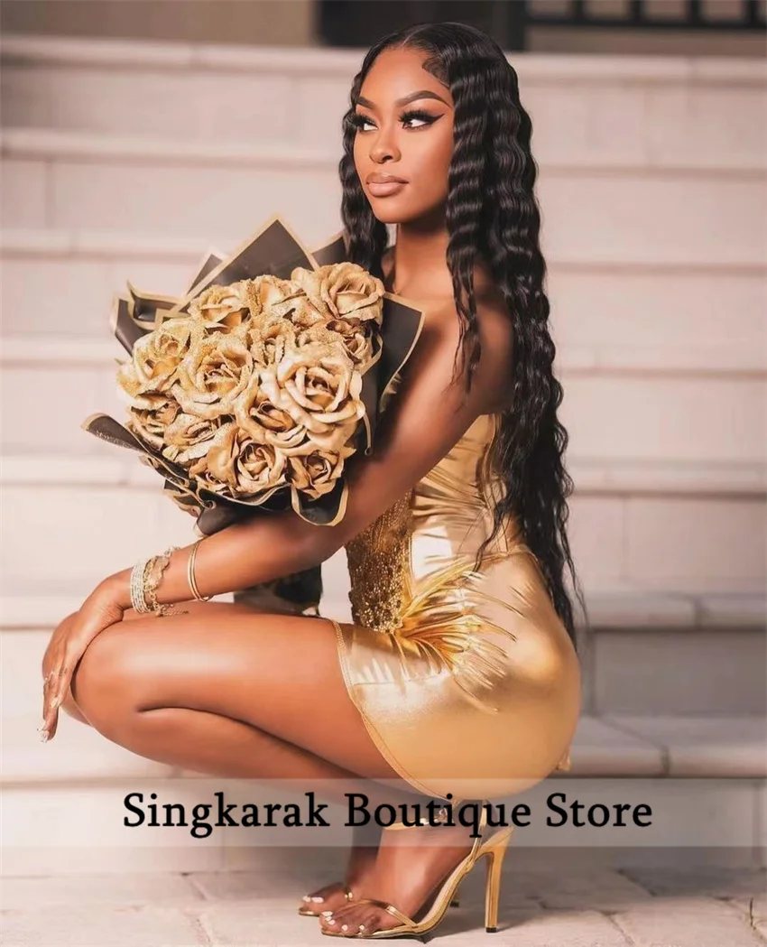 Charming Golden Rhinestones Short Prom Dress Sweetheart Shining Beads Crystal Diamonds Birthday Robe Cocktail Dress Customized
Charming Golden Rhinestones Short Prom Dress Sweetheart Shining Beads Crystal Diamonds Birthday Robe Cocktail Dress Customized
