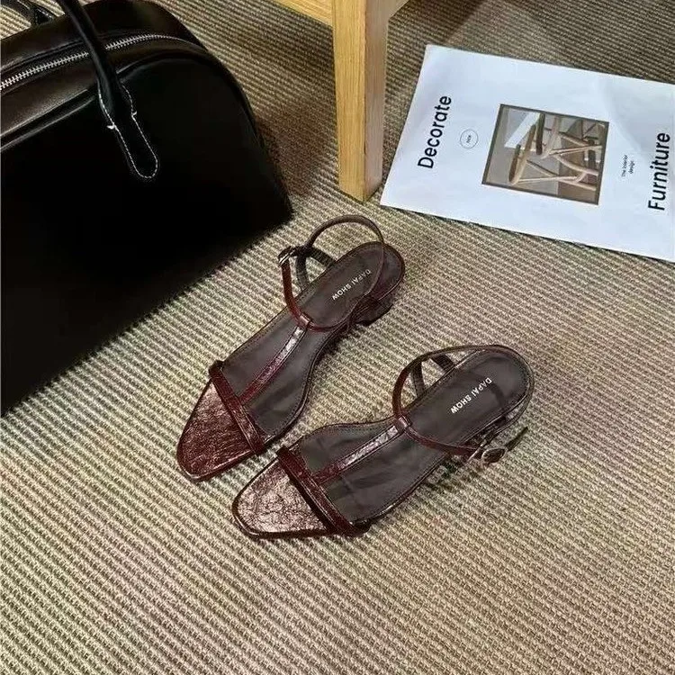 French-style Vintage Open-toe Single-strap Sandals for Women, 2026 Summer New Square-toe Slim-strap Roman Sandals for Women
French-style Vintage Open-toe Single-strap Sandals for Women, 2026 Summer New Square-toe Slim-strap Roman Sandals for Women