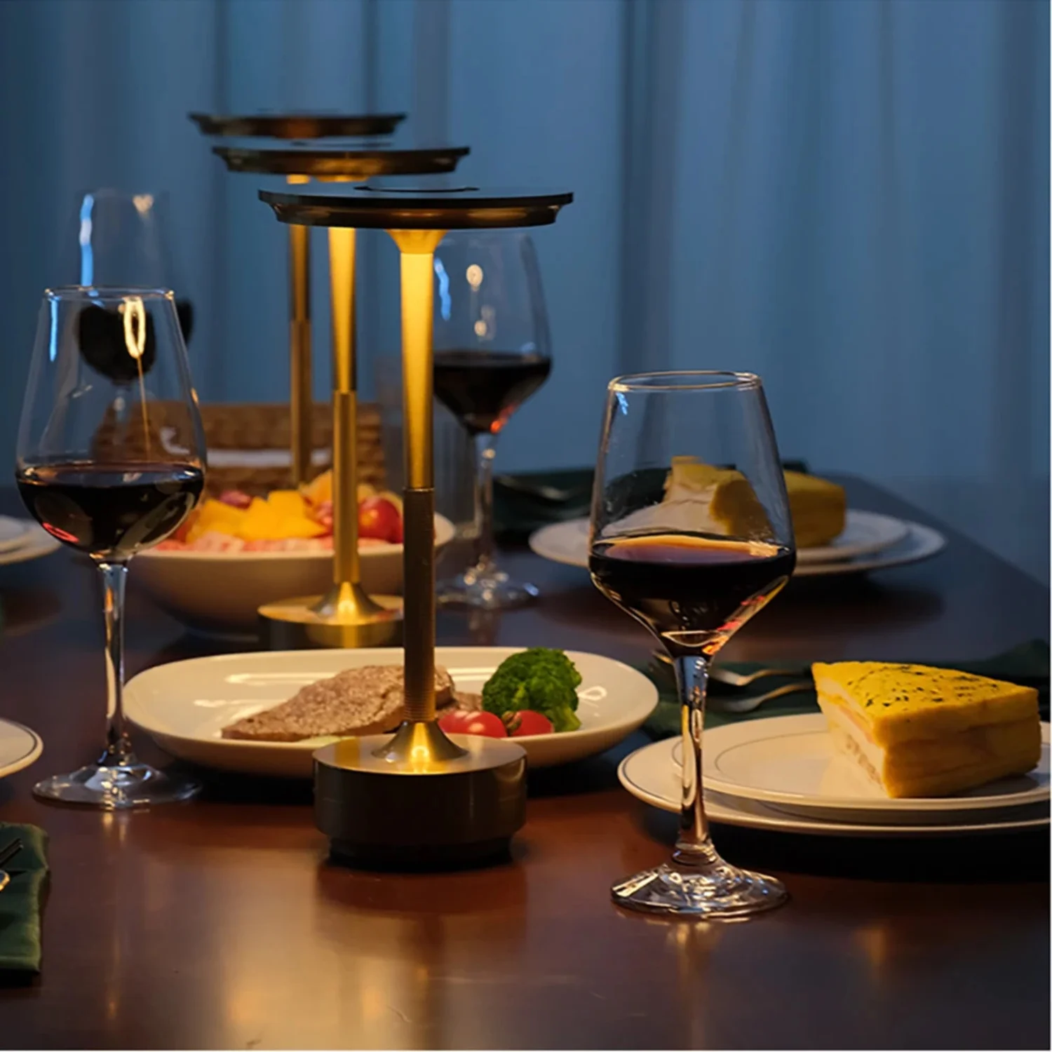 Table lamp bedroom Chargeable LED touch switch desk lamp restaurant rechargeable lights USB-C charging table lamp
Table lamp bedroom Chargeable LED touch switch desk lamp restaurant rechargeable lights USB-C charging table lamp