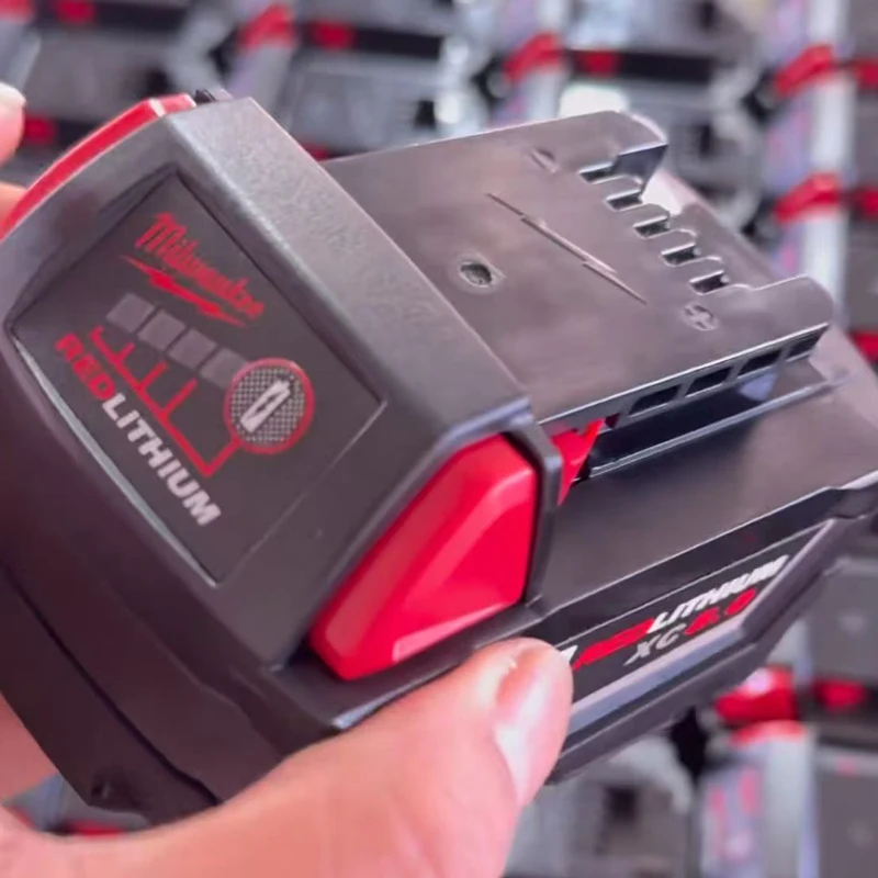 Genuine Milwaukee High Output Battery M18 5.0 6.0Ah 18V Red lithium Battery, Rechargeable for Milwaukee M18 Cordless Power Tools
Genuine Milwaukee High Output Battery M18 5.0 6.0Ah 18V Red lithium Battery, Rechargeable for Milwaukee M18 Cordless Power Tools