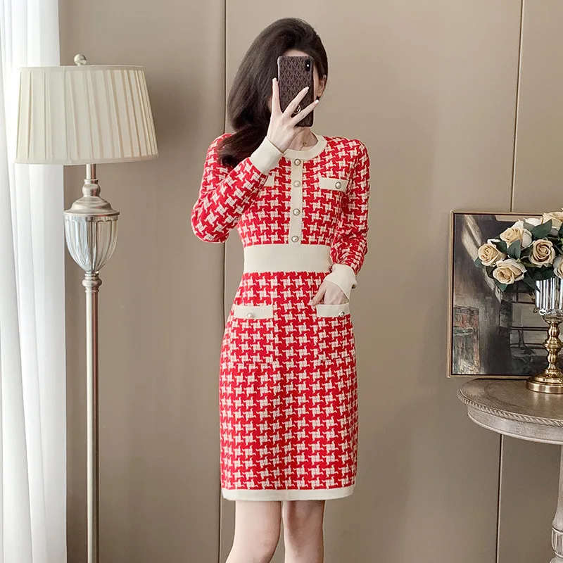 #0921 Autumn Winter Plaid Pullover Sweater Dress Women Slim High Waisted Pencil Dress Long Sleeve Vintage Elegant Mini Dress
#0921 Autumn Winter Plaid Pullover Sweater Dress Women Slim High Waisted Pencil Dress Long Sleeve Vintage Elegant Mini Dress