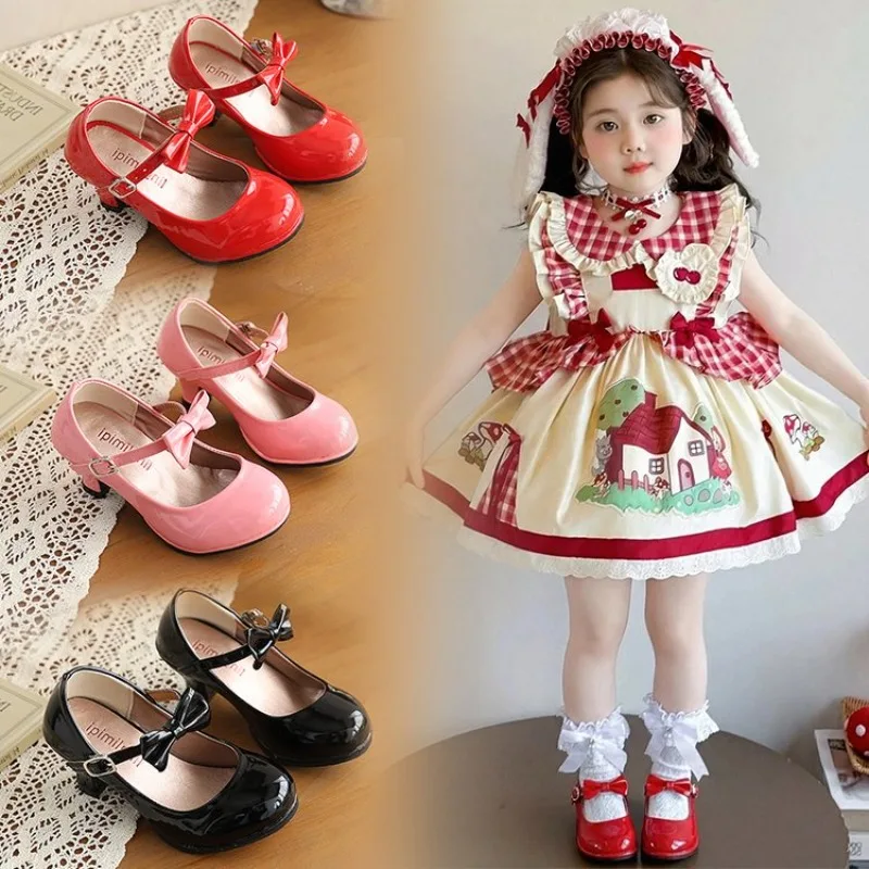 Girls Princess Mary Jane Shoes with Bow Lolita Children Leather Shoes Non-slip Low Heel Wedding Party Kids Catwalk Dress Shoes
Girls Princess Mary Jane Shoes with Bow Lolita Children Leather Shoes Non-slip Low Heel Wedding Party Kids Catwalk Dress Shoes