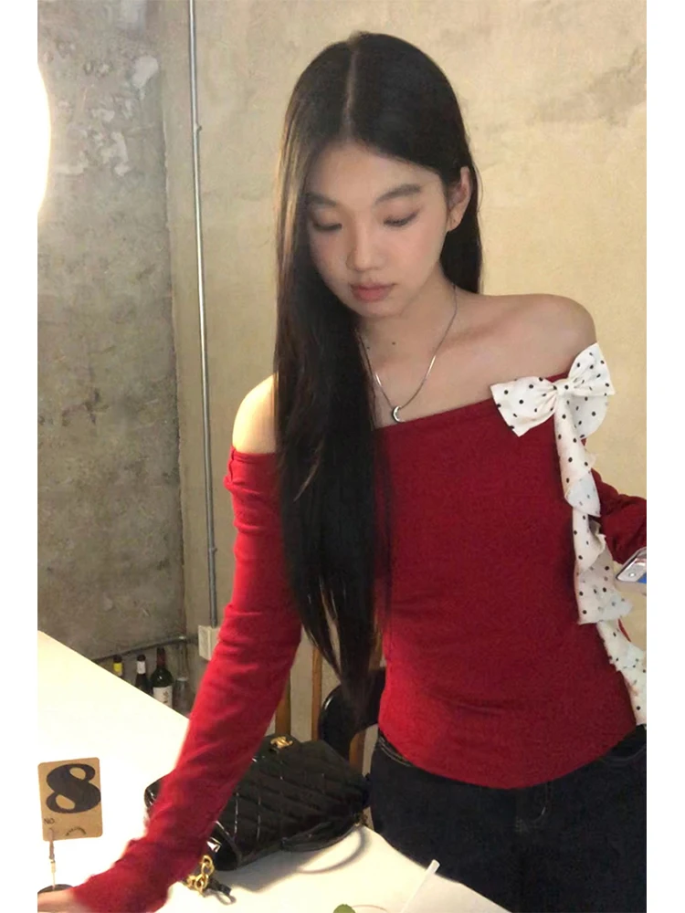 Женская футболка Red Long Sve Base irt на одно плечо, высококачественная осенняя коллекция, смесь хлопка прямого кроя
Женская футболка Red Long Sve Base irt на одно плечо, высококачественная осенняя коллекция, смесь хлопка прямого кроя