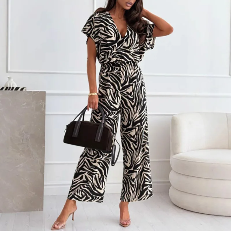 Sexy Lady V Neck Short Sleeved Straight Romper Casual Street Loose Long Pants Playsuit Summer Leopard Print High Waist Jumpsuit
Sexy Lady V Neck Short Sleeved Straight Romper Casual Street Loose Long Pants Playsuit Summer Leopard Print High Waist Jumpsuit