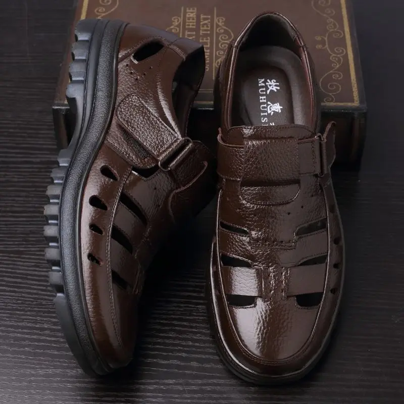 Luxury Men's Sandals Summer New Hollow Out Leather Shoes for Men Breathable Casual Shoes Fashion High Quality Men Sandalias 2026
Luxury Men's Sandals Summer New Hollow Out Leather Shoes for Men Breathable Casual Shoes Fashion High Quality Men Sandalias 2026