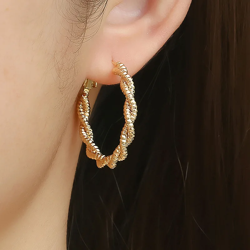 Fashion Large Hoop Knitted Twist Earrings For Women Unique Simple Design Geometric Earrings Jewelry Pendant
Fashion Large Hoop Knitted Twist Earrings For Women Unique Simple Design Geometric Earrings Jewelry Pendant