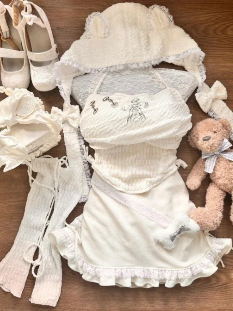 Fashion Sweet Fresh Strapless Halter Vest+ Oversleeve and Hat+ High Waist Ruffles Drawstring Skirts Sumemr New Four Piece Sets
Fashion Sweet Fresh Strapless Halter Vest+ Oversleeve and Hat+ High Waist Ruffles Drawstring Skirts Sumemr New Four Piece Sets