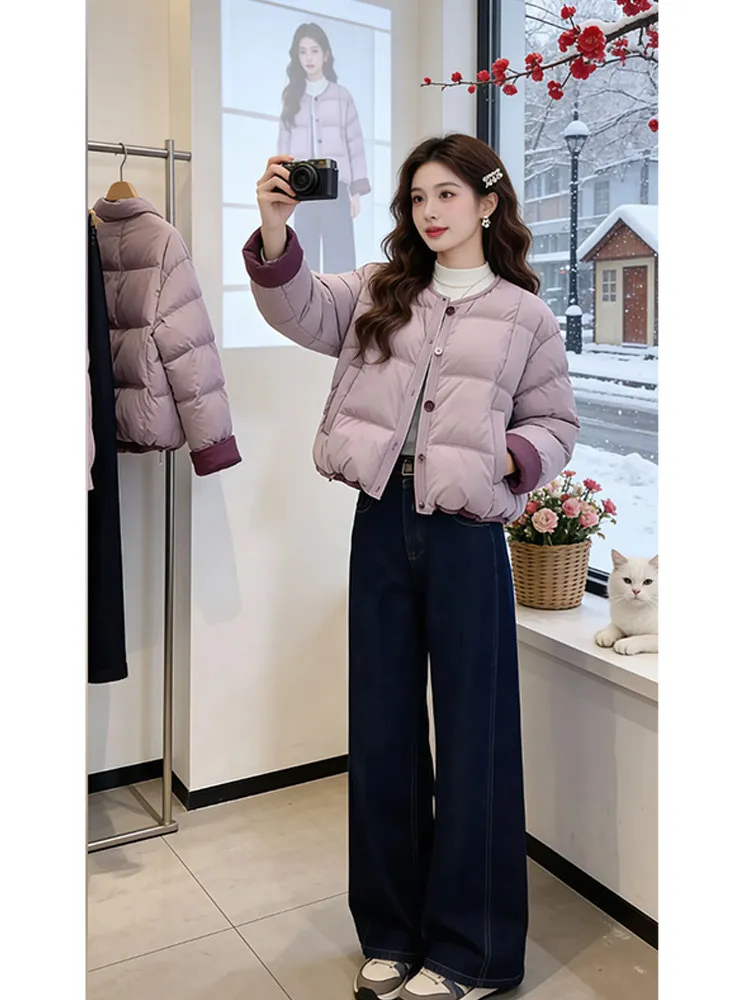 Фиолетовая утепленная хлопковая куртка для женщин с круглым вырезом, повседневная, зимняя, новая модная модель, доступны маленькие и большие размеры, для поездок на работу/учебу
Фиолетовая утепленная хлопковая куртка для женщин с круглым вырезом, повседневная, зимняя, новая модная модель, доступны маленькие и большие размеры, для поездок на работу/учебу