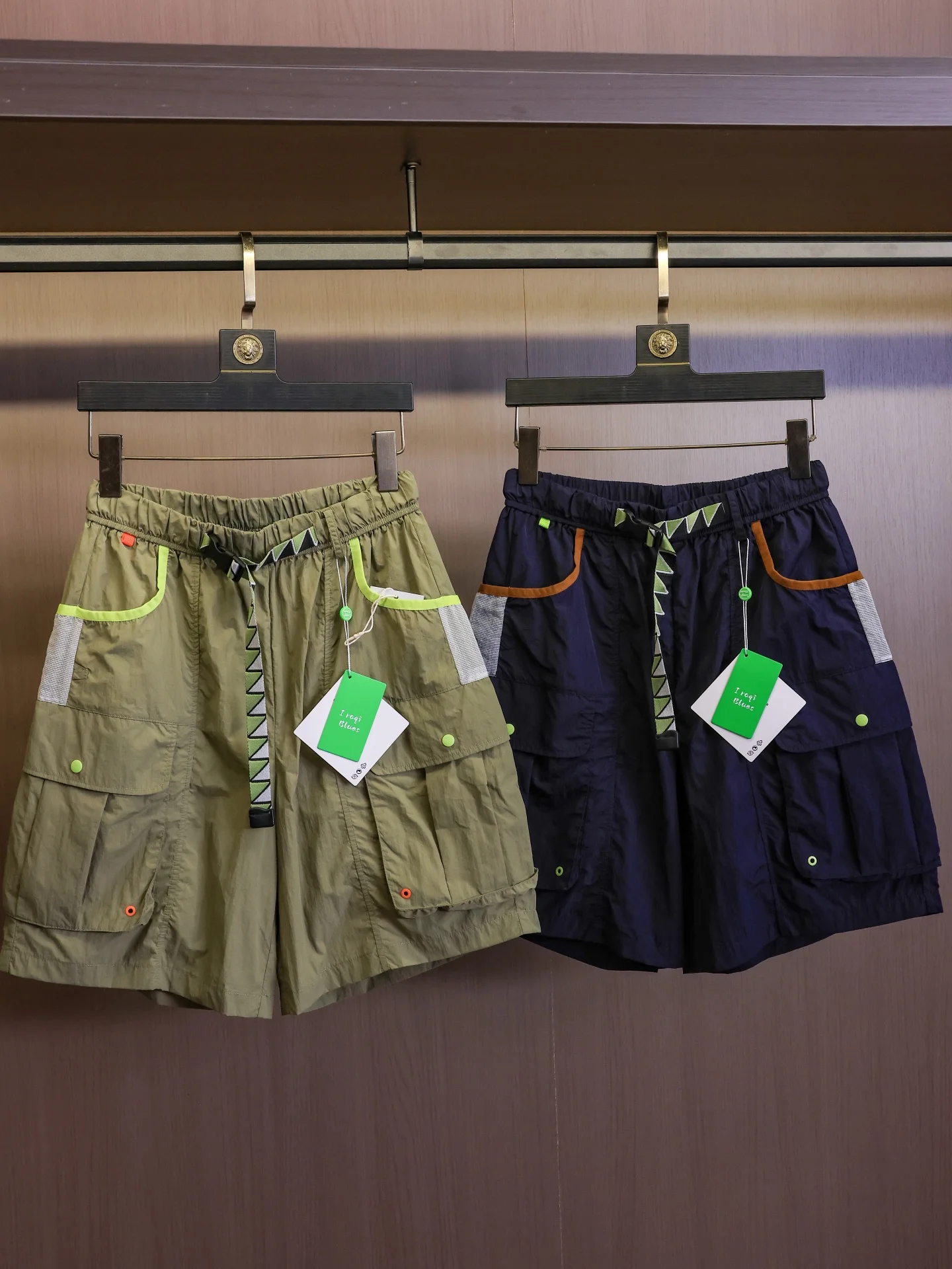 Unisex Outdoor Breathable Waterproof Casual Loose Straight Leg Work Trousers Shorts Y169 High Waist Polyester Fiber
Unisex Outdoor Breathable Waterproof Casual Loose Straight Leg Work Trousers Shorts Y169 High Waist Polyester Fiber