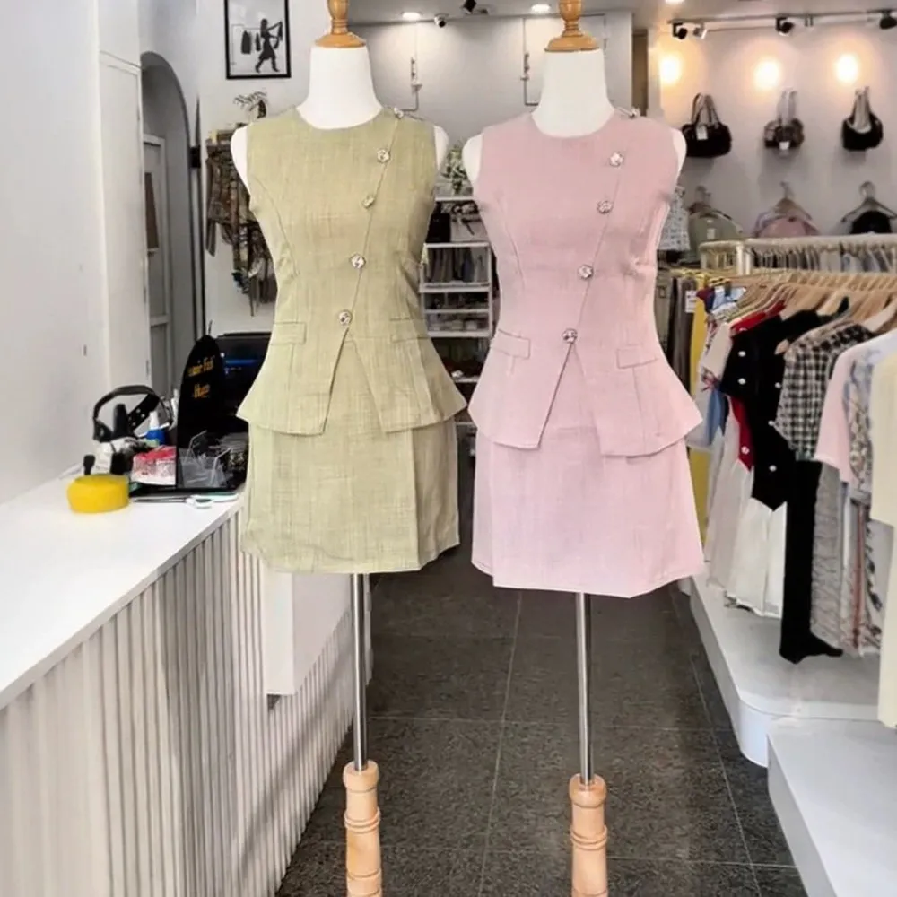 Women's Blazer Vest Skirt Set 2 Piece Matching Outfits Office Suits Sets Spring Summer
Women's Blazer Vest Skirt Set 2 Piece Matching Outfits Office Suits Sets Spring Summer