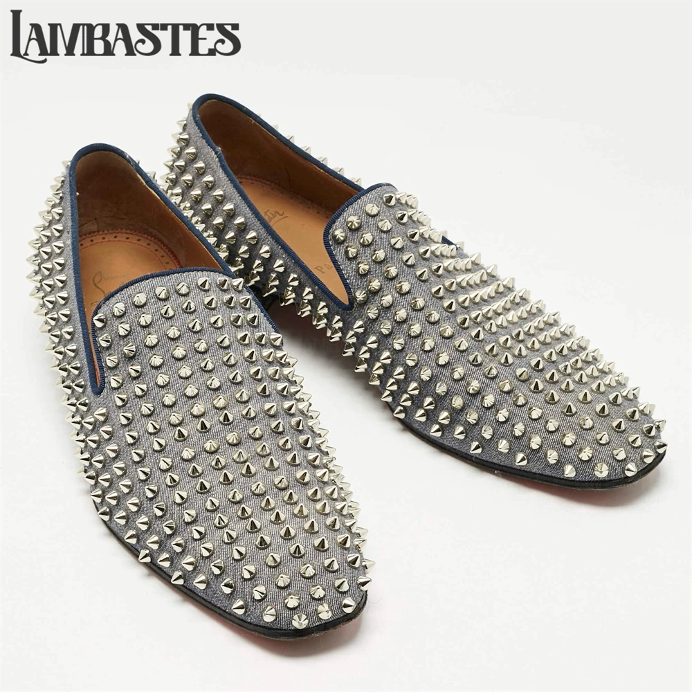 Full Black Studded Leather Mens Loafers All over Spike Embellished Slip on Shoes Smooth Upper Punk Rock Style Formal Dress Shoes
Full Black Studded Leather Mens Loafers All over Spike Embellished Slip on Shoes Smooth Upper Punk Rock Style Formal Dress Shoes