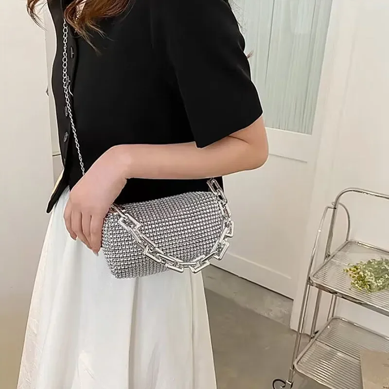 Women's Simple Crossbody Bag,Glitter Evening Bags with Detachable Chunky Chain Strap for Party Handbag, Versatile Shoulder Purse
Women's Simple Crossbody Bag,Glitter Evening Bags with Detachable Chunky Chain Strap for Party Handbag, Versatile Shoulder Purse