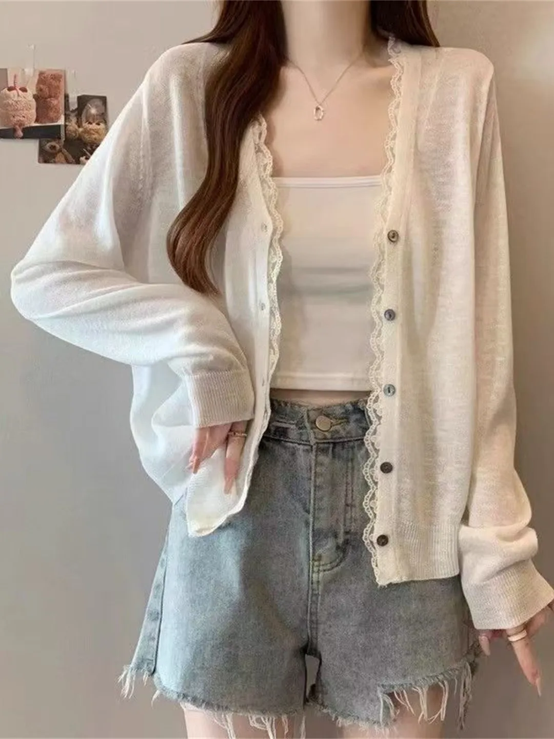 Lace Trimmed Sun Protection Knitted Ice Silk Lightweight Air Conditioning Cover up Cardigan for Women Spring Summer V Neck Lo...
Lace Trimmed Sun Protection Knitted Ice Silk Lightweight Air Conditioning Cover up Cardigan for Women Spring Summer V Neck Lo...