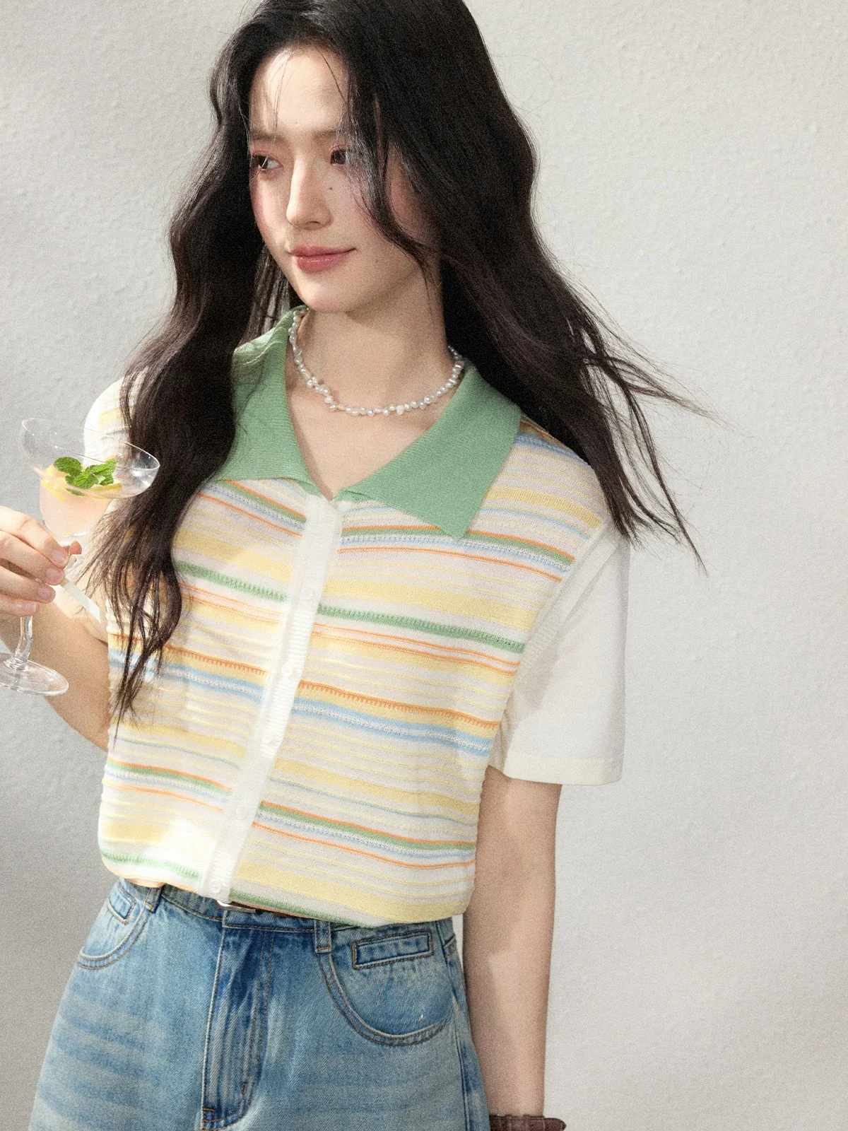Zhang Soda Stripe Knit Short Sleeve Collared Women's Top Slimming Fake Two-Piece Loose Fit Casual Wear Daily Open Cardigan
Zhang Soda Stripe Knit Short Sleeve Collared Women's Top Slimming Fake Two-Piece Loose Fit Casual Wear Daily Open Cardigan