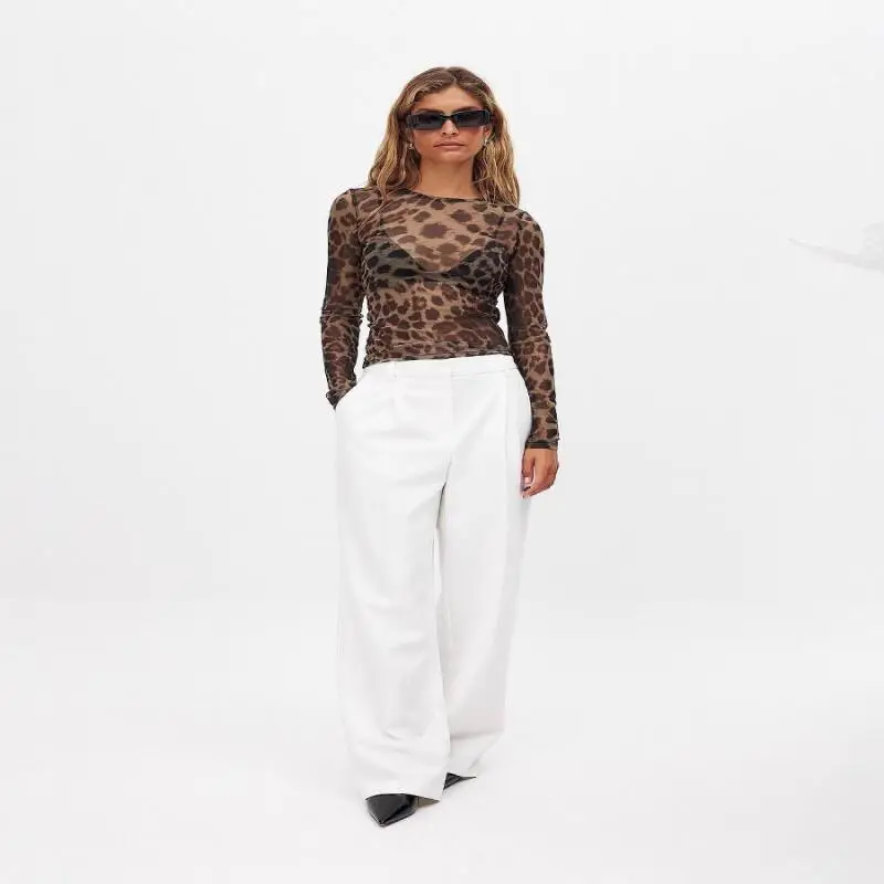 Лидер продаж, модная сексуальная футболка с леопардовым принтом для девочек, всесезонная повседневная женская одежда с героями мультфильмов, облегающая футболка для отдыха, топы, новый стиль
Лидер продаж, модная сексуальная футболка с леопардовым принтом для девочек, всесезонная повседневная женская одежда с героями мультфильмов, облегающая футболка для отдыха, топы, новый стиль