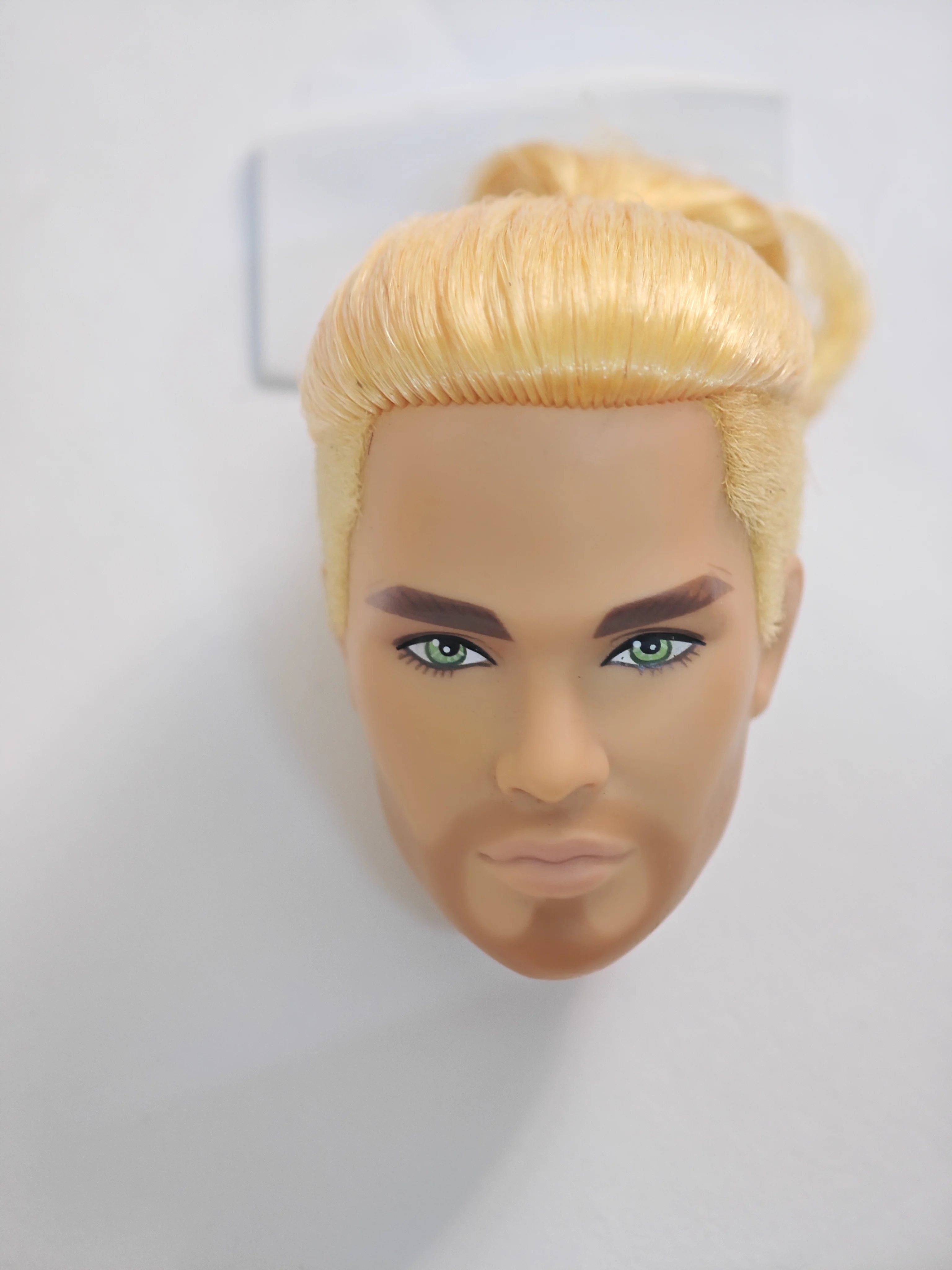 Модная пластиковая голова мужской куклы Kieron Morel Integrity в масштабе 1/6, серия Fashion Royalty Color Infusion
Модная пластиковая голова мужской куклы Kieron Morel Integrity в масштабе 1/6, серия Fashion Royalty Color Infusion