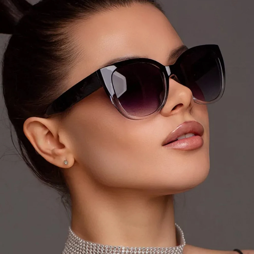 2025 New Fashion Sexy Gradient Cat Eye Sunglasses Women Outdoor Vintage Simple Summer Beach Sun Glasses Female Oculos De Sol
2025 New Fashion Sexy Gradient Cat Eye Sunglasses Women Outdoor Vintage Simple Summer Beach Sun Glasses Female Oculos De Sol