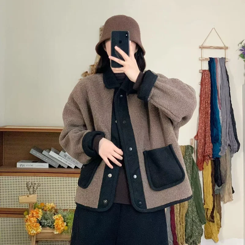 Повседневная лоскутная теплая свободная куртка с лацканами для женщин
Повседневная лоскутная теплая свободная куртка с лацканами для женщин