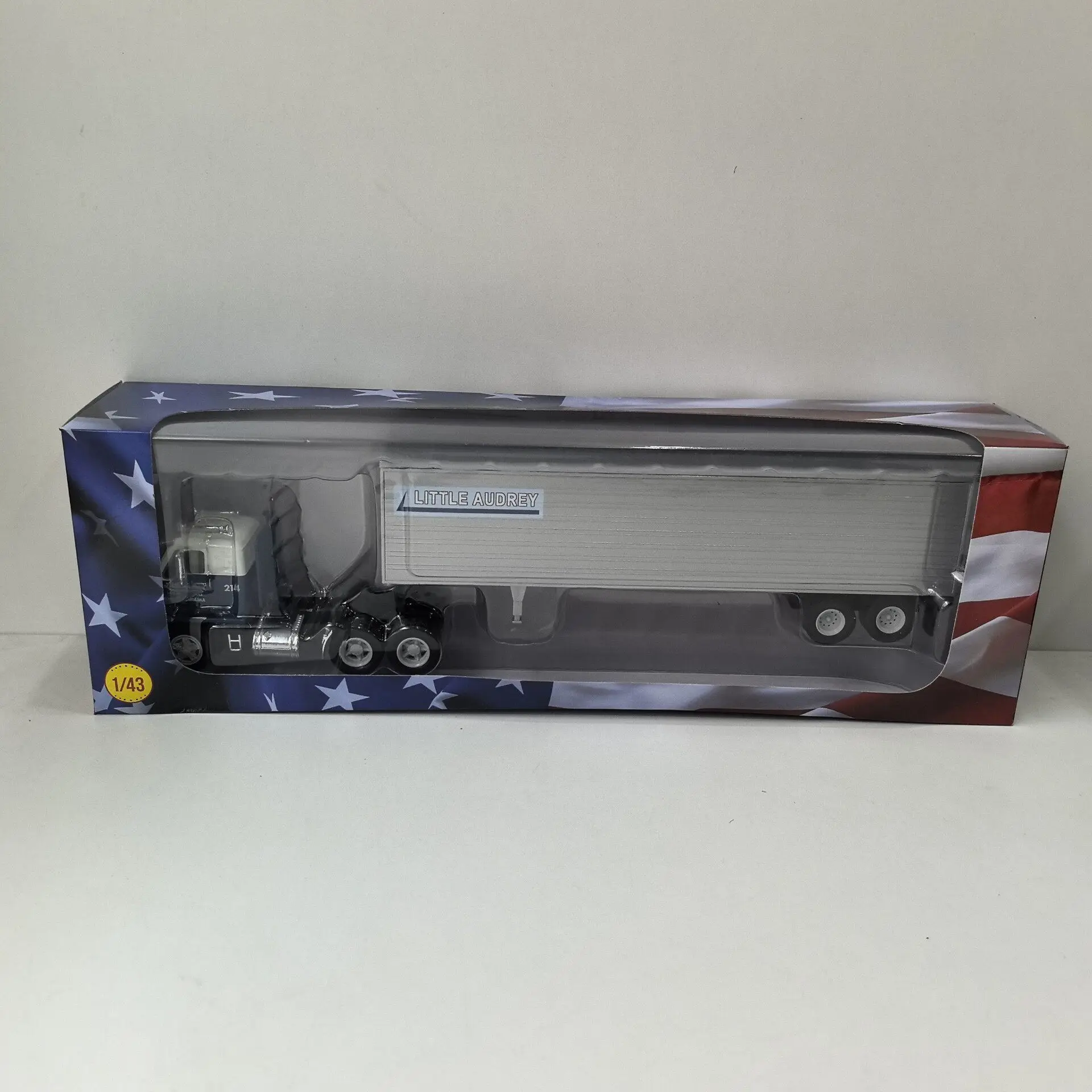 Diecast IXO 1/43 Scale INTERNATIONAL DCOF Trailer Truck Front Alloy Car Plastic Alloy Car Model
Diecast IXO 1/43 Scale INTERNATIONAL DCOF Trailer Truck Front Alloy Car Plastic Alloy Car Model