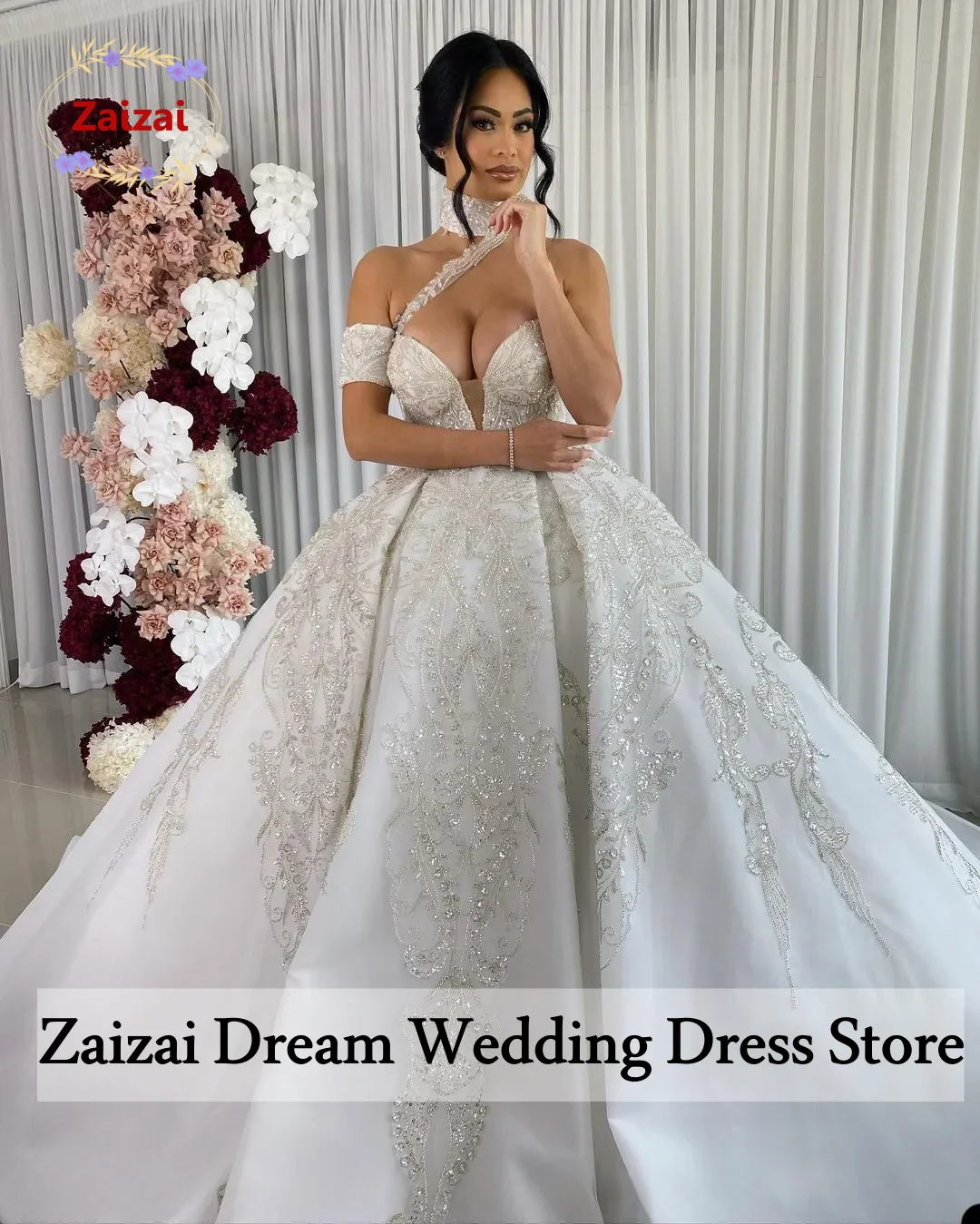 Customized Luxury Halter Shinny Appliques Beads Ballgown Wedding Dress Sweep Train Robe De Mariée Church Plus Size Bridal Gown
Customized Luxury Halter Shinny Appliques Beads Ballgown Wedding Dress Sweep Train Robe De Mariée Church Plus Size Bridal Gown