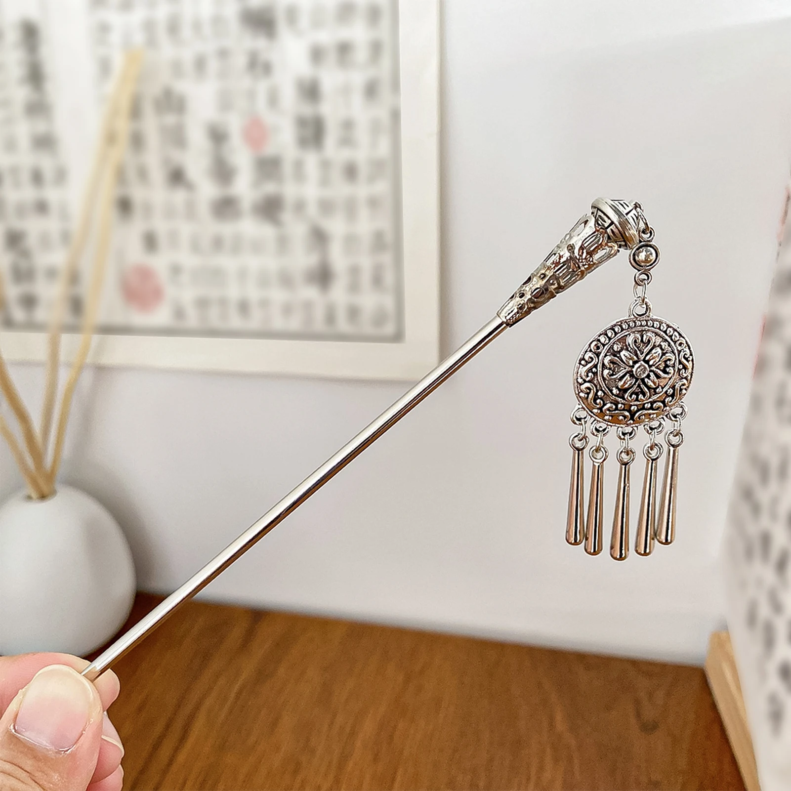 Fashion Hair Sticks Butterfly Pendant Tassel Hairpins For Women Vintage Hanfu Party Hair Accessories Classic Cheongsam Headwear
Fashion Hair Sticks Butterfly Pendant Tassel Hairpins For Women Vintage Hanfu Party Hair Accessories Classic Cheongsam Headwear