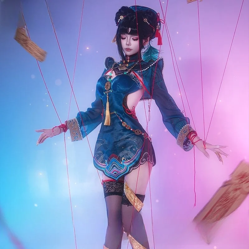 Never break a jade costume for cosplay 
Never break a jade costume for cosplay