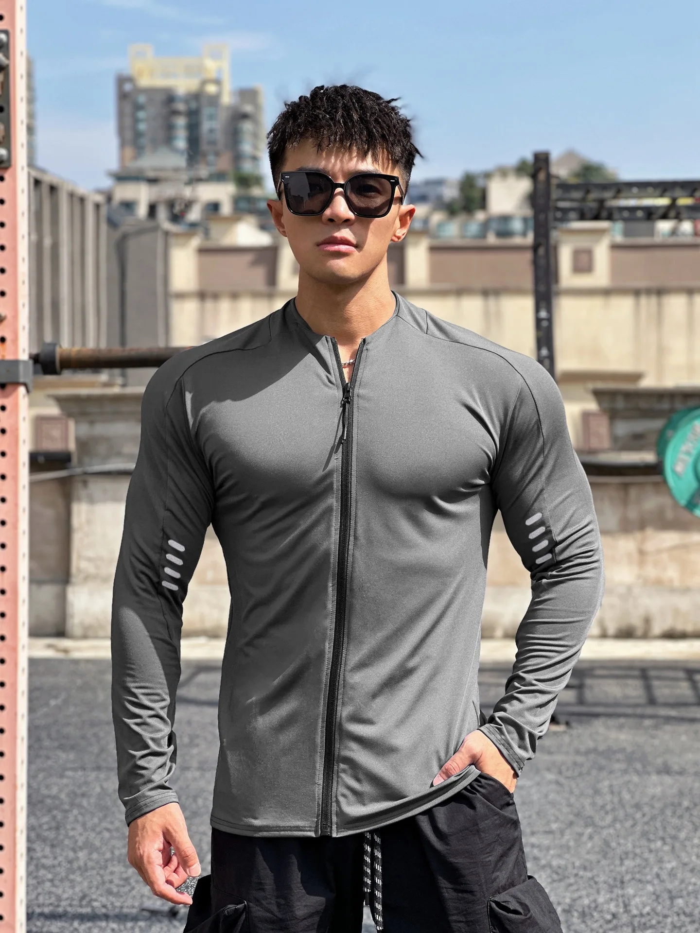 Men's running sports fitness jacket cycling long sleeve quick dry tights running training clothing Spring and autumn men
Men's running sports fitness jacket cycling long sleeve quick dry tights running training clothing Spring and autumn men