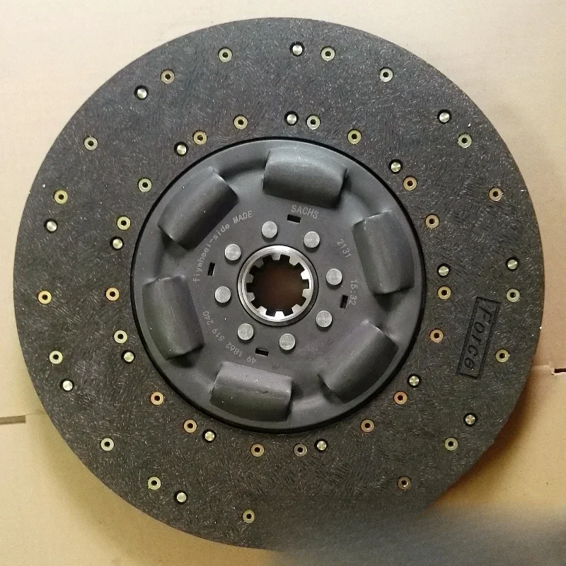 Various clutch accessories Bus clutch disc Tooth clutch disc
Various clutch accessories Bus clutch disc Tooth clutch disc