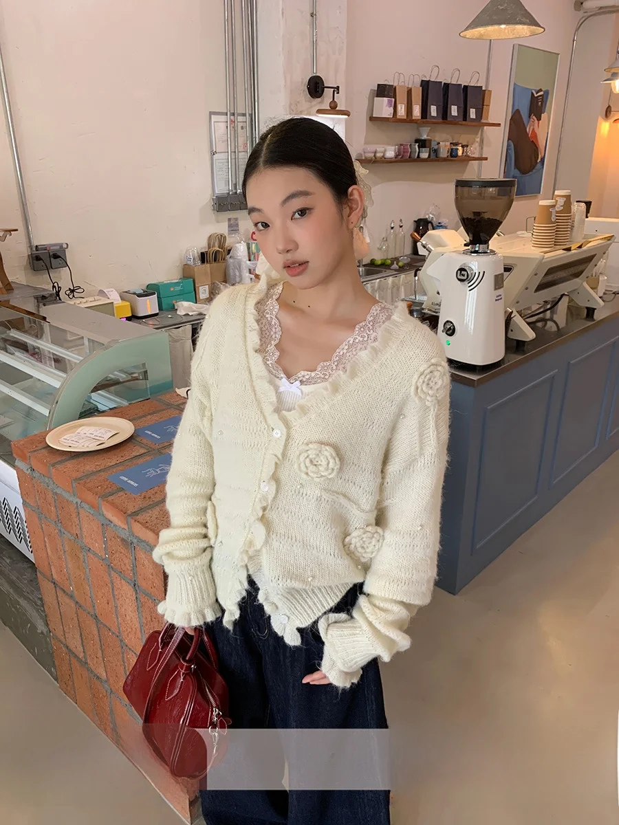Red Celebri Knitted Open Cardigan Women's Autumn 2025 New Hollow out Design Top V-Ne Sweater Jaet Fem Faionable Co...
Red Celebri Knitted Open Cardigan Women's Autumn 2025 New Hollow out Design Top V-Ne Sweater Jaet Fem Faionable Co...