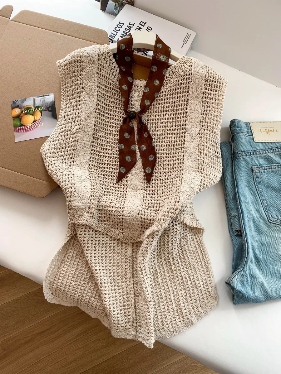 Women's Knitted Hollow out Vest Summer New Design Sleeveless Overhead Commute Versatile Slimming Top Korean Style Polyester F...
Women's Knitted Hollow out Vest Summer New Design Sleeveless Overhead Commute Versatile Slimming Top Korean Style Polyester F...