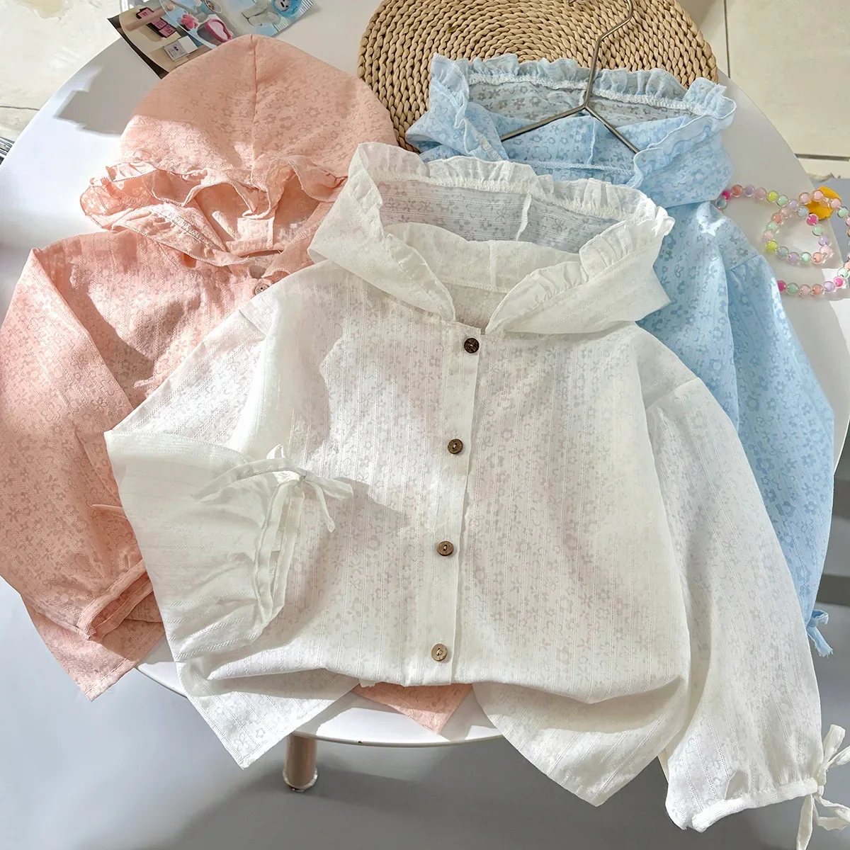Girls Summer Thin Sun-protective Jacket Baby Breathable Hooded Cute Lace Floral Lightweight Coat Jackets Toddler Casual Clothing
Girls Summer Thin Sun-protective Jacket Baby Breathable Hooded Cute Lace Floral Lightweight Coat Jackets Toddler Casual Clothing