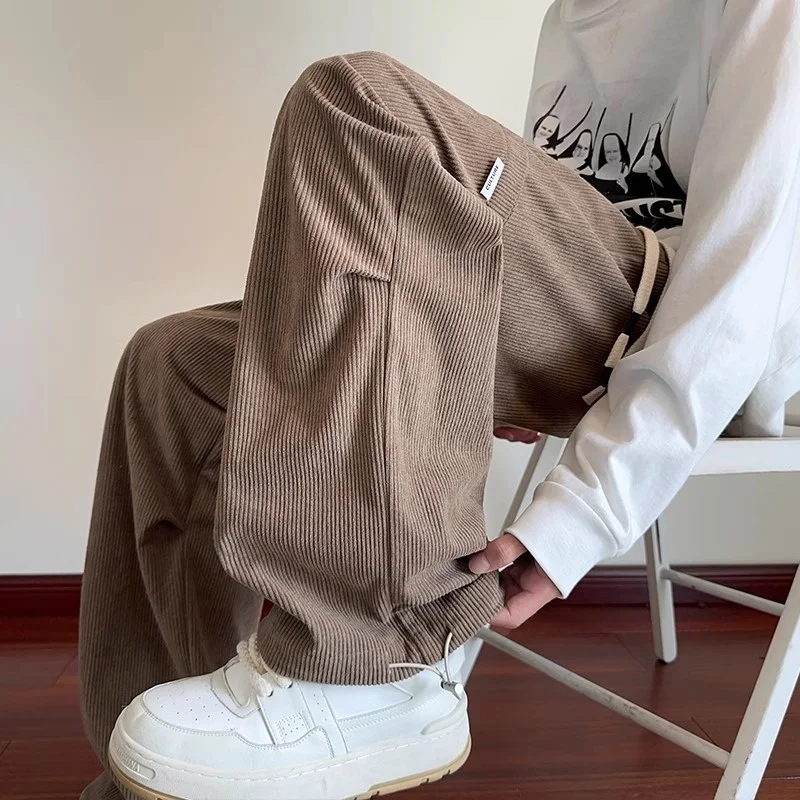 Осенние вельветовые плиссированные мешковатые прямые брюки Hombre с аппликацией, повседневные брюки-карго на шнурке, винтажные уличные брюки Y2K
Осенние вельветовые плиссированные мешковатые прямые брюки Hombre с аппликацией, повседневные брюки-карго на шнурке, винтажные уличные брюки Y2K