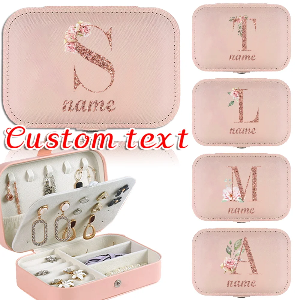 Персонализированная шкатулка для ювелирных изделий с именем по индивидуальному заказу, новая женская косметичка большой емкости, портативный органайзер для ювелирных изделий, сережек, дисплей
Персонализированная шкатулка для ювелирных изделий с именем по индивидуальному заказу, новая женская косметичка большой емкости, портативный органайзер для ювелирных изделий, сережек, дисплей