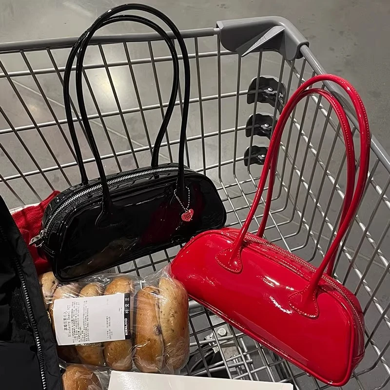 Large Capacity Bag Women Portable Pillow Bag All-Match Shoulder Underarm Bag Women's Handbag Casual Commuting Bags
Large Capacity Bag Women Portable Pillow Bag All-Match Shoulder Underarm Bag Women's Handbag Casual Commuting Bags