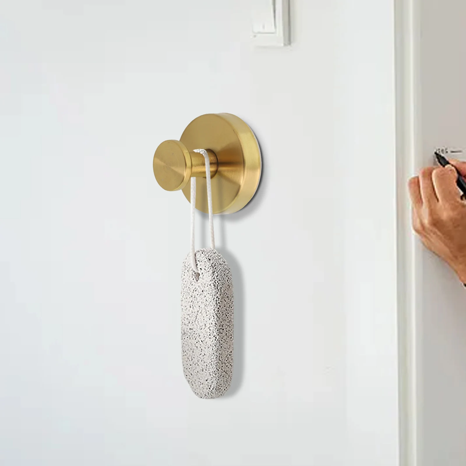 1/2/4pcs Suction Cup Hooks Punch-free Waterproof Wall Mount Hooks For Bathroom Shower Towels Robe Handbag Hanging Rack
1/2/4pcs Suction Cup Hooks Punch-free Waterproof Wall Mount Hooks For Bathroom Shower Towels Robe Handbag Hanging Rack