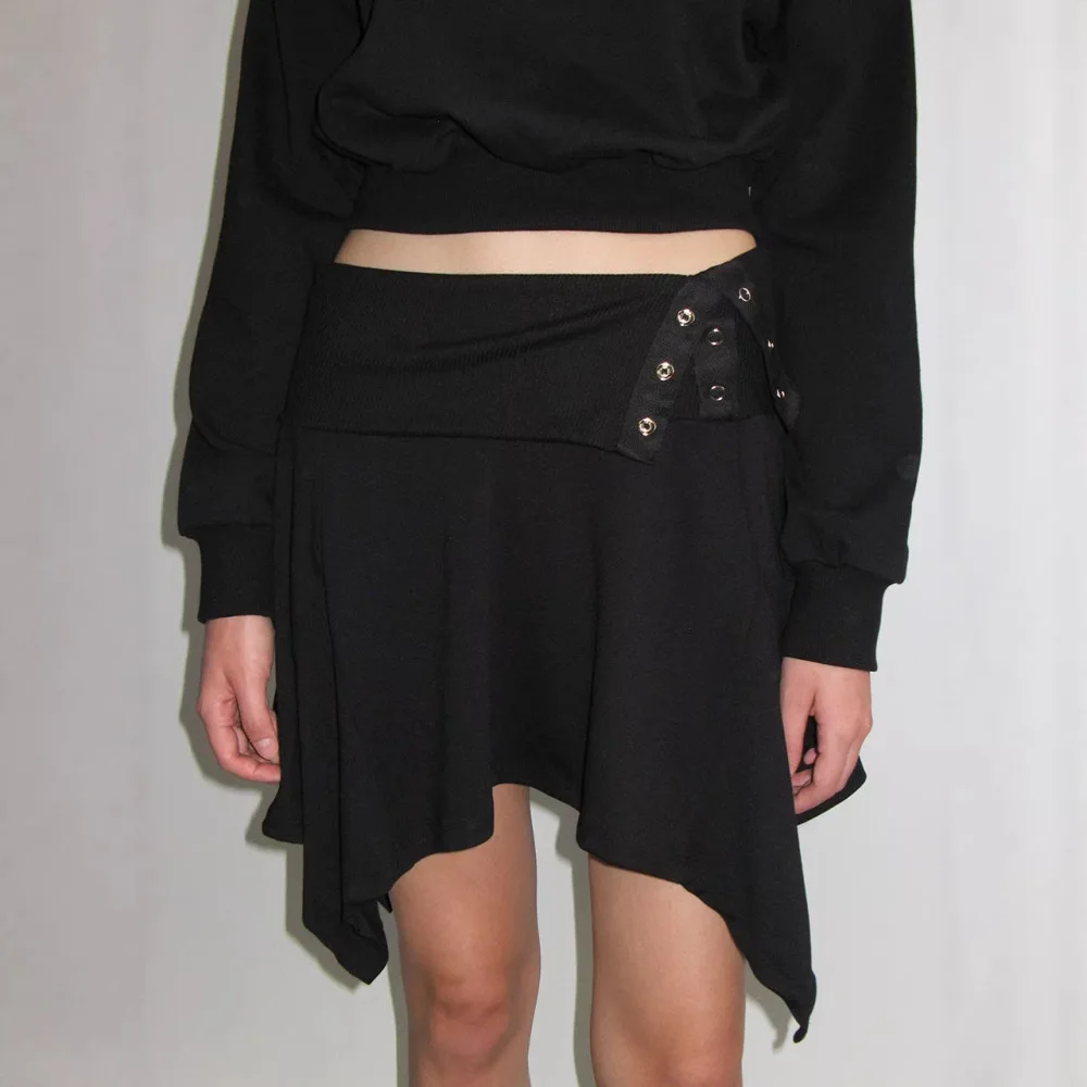 Extremely simple style ribbed waist irregular asymmetric hem loose and versatile casual skirt for daily wear
Extremely simple style ribbed waist irregular asymmetric hem loose and versatile casual skirt for daily wear