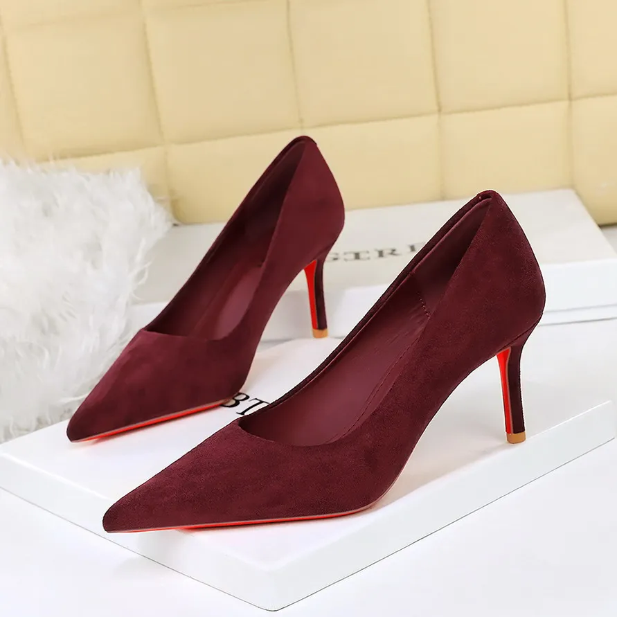 BIGTREE Retro Leopard Print Woman Pumps Pointed Toe Stiletto Fashion Sexy Cut-Outs High Heel Ladies Party Work Shoes
BIGTREE Retro Leopard Print Woman Pumps Pointed Toe Stiletto Fashion Sexy Cut-Outs High Heel Ladies Party Work Shoes